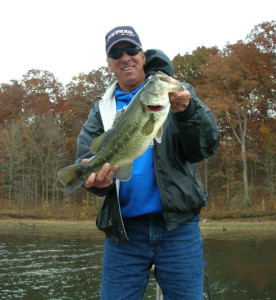 Guide Dave Stewart holding a Largemouth Bass caught on Kentucky Lake. (Photo submitted)